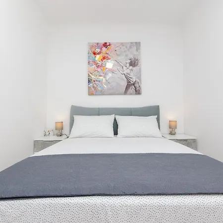 Apartment Blue Moon *